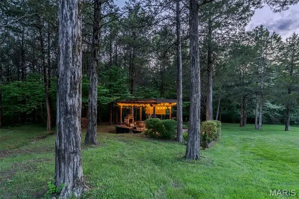 327 Hickory Spring LN, Union, MO 63084
