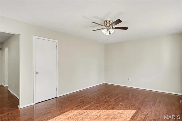 3145 Chicory Creek LN, Florissant, MO 63031