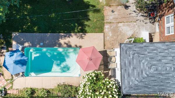 2468 Hartland AVE, Sycamore Hills, MO 63114