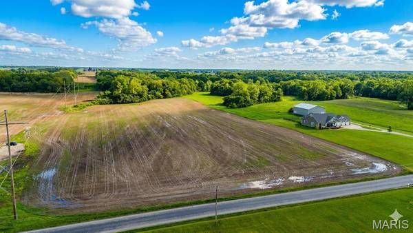 XX Bethalto RD, Bethalto, IL 62010