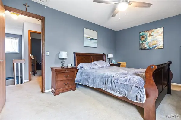 228 Cedar Grove DR #D, St Charles, MO 63304