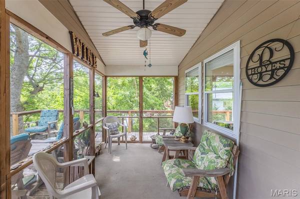 1137 Riverlawn Drive, Doniphan, MO 63935