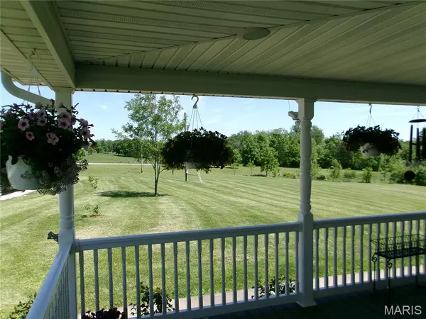 11175 Pike 41, Bowling Green, MO 63334