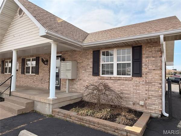 725 Sute A Maple Valley DR, Farmington, MO 63640