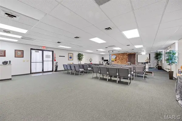 3962 Mexico RD, St Peters, MO 63376