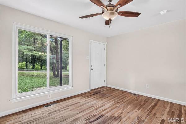 110 E Thornton AVE, Webster Groves, MO 63119