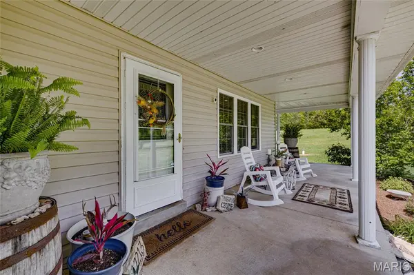 12213 Younker RD, Potosi, MO 63664