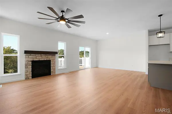 165 Pellin's #165 STB, Washington, MO 63090
