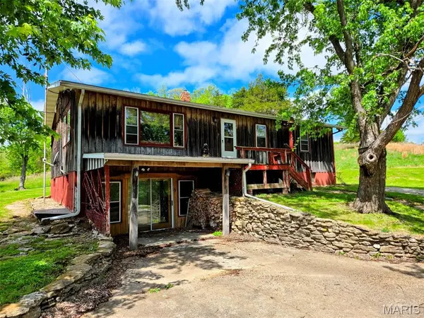 18133 Cincinnati RD, Center, MO 63436