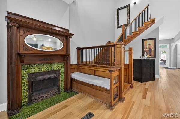 4937 Washington BLVD, St Louis, MO 63108