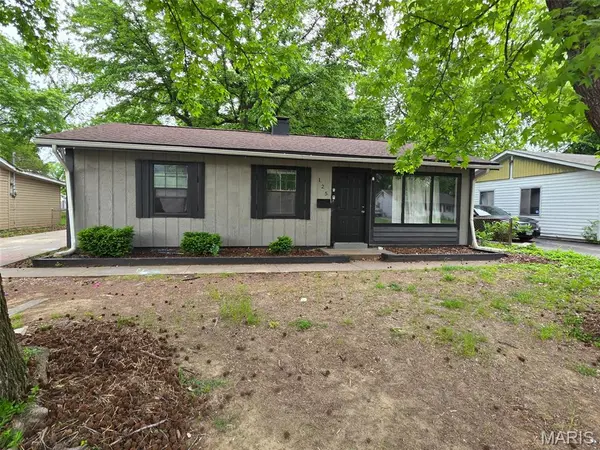 125 Saint Robert DR, Cahokia, IL 62206
