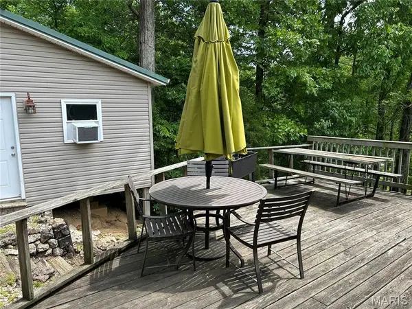 438 Little Dogwood Lake RD, Burfordville, MO 63739