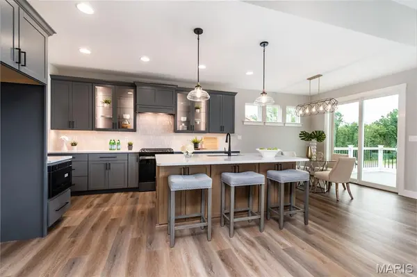 1 TBB Waverly @ Sulphur Spring, Manchester, MO 63021