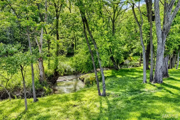 9 Keeney Creek CT, O'fallon, MO 63367