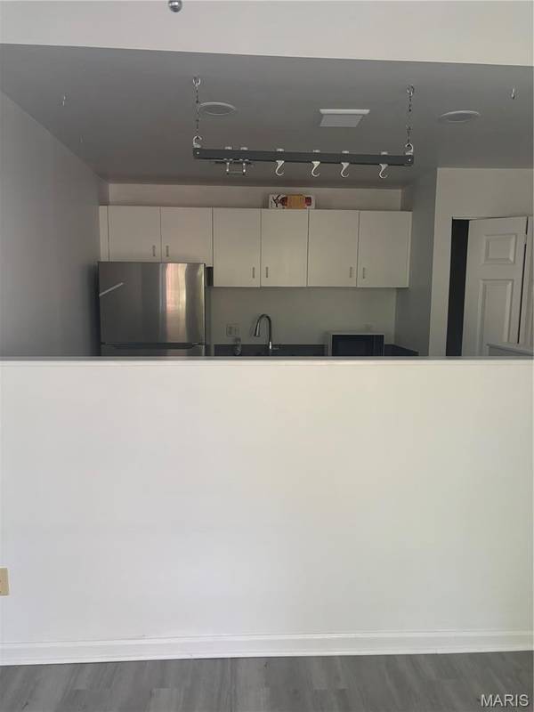 5900 McPherson AVE #2W, St Louis, MO 63112