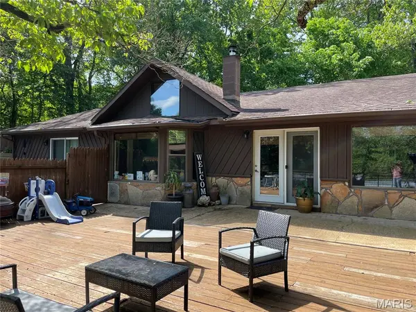 206 Town And Country DR, Piedmont, MO 63957
