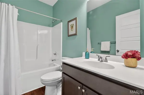 502 Beneficial WAY, St Charles, MO 63304