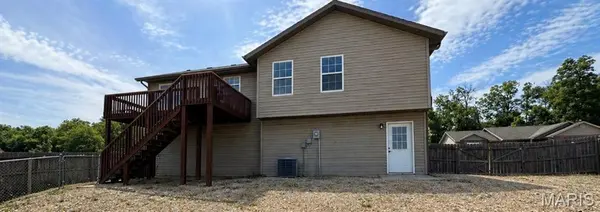 1570 Lyle Curtis CIR, Waynesville, MO 65583