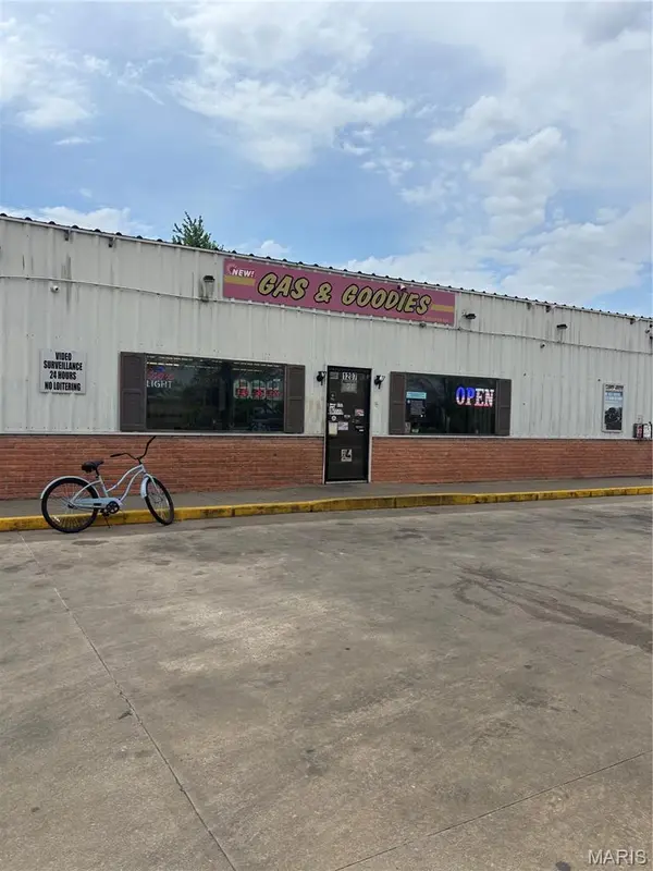 1207 W Malone AVE, Sikeston, MO 63801