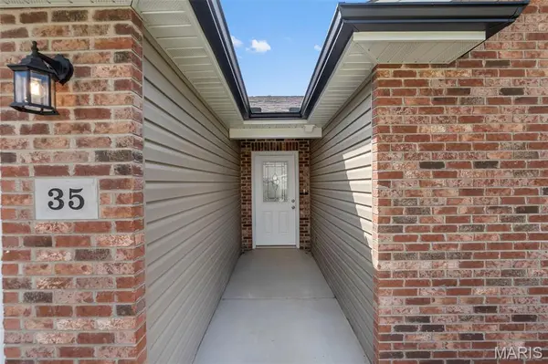 35, 39 Benton Hill Lane, Cape Girardeau, MO 63701