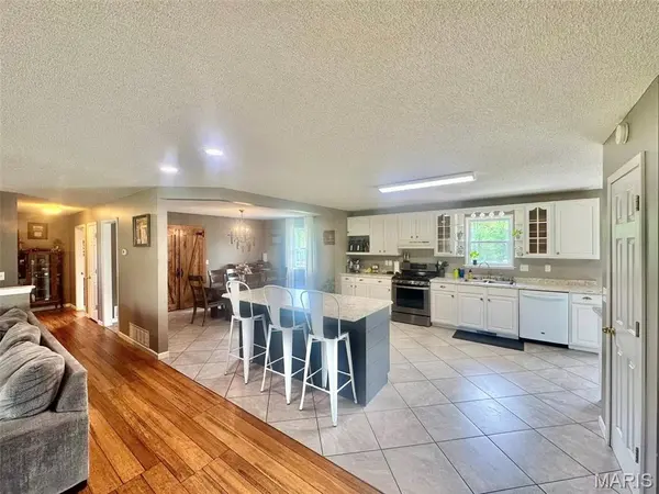 15335 Villa DR, Monroe City, MO 63456