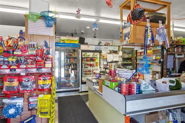 14343 St Hwy 7 N, Unincorporated, MO 65234
