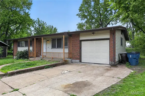 10251 Dacey CT, St Louis, MO 63136