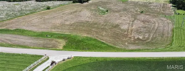 Off PCR 914, Perryville, MO 63775