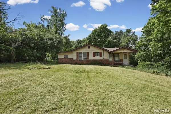 3889 Gary RD, Arnold, MO 63010
