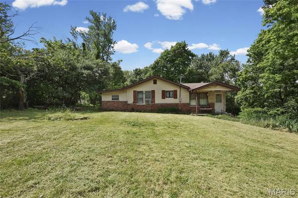 3889 Gary RD, Arnold, MO 63010