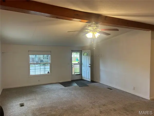 6185 Summerset DR, House Springs, MO 63051