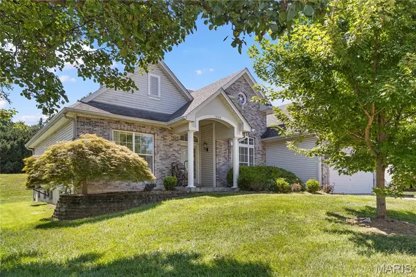 1968 Timberwood Crossing DR, Florissant, MO 63031