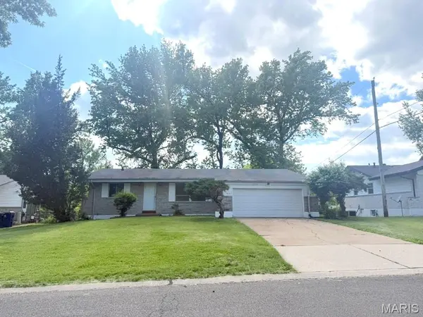 11165 Prentice DR, St Louis, MO 63136