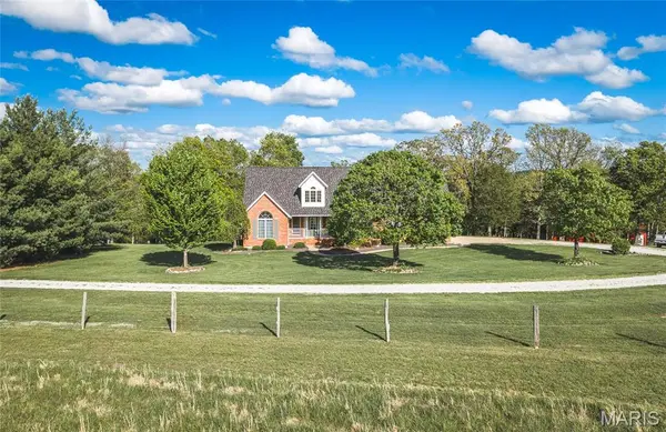 1276 Highway Y, Bland, MO 65014
