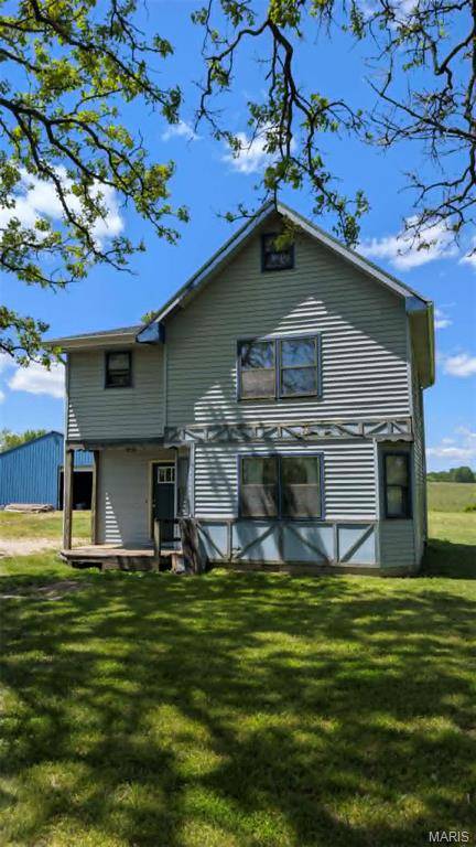 29681 Maine DR, Eldridge, MO 65463