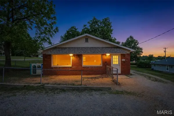 10 6th ST, Park Hills, MO 63601
