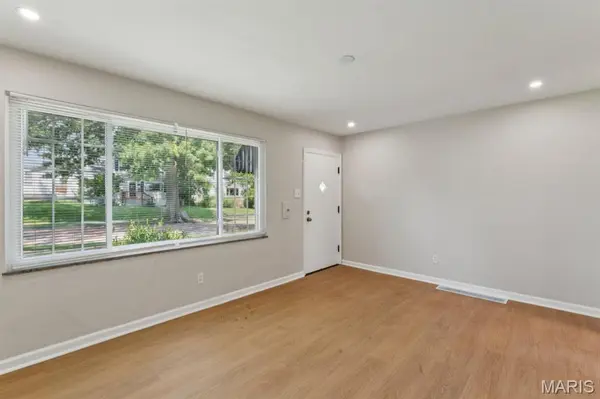 5248 Potomac ST, St Louis, MO 63139