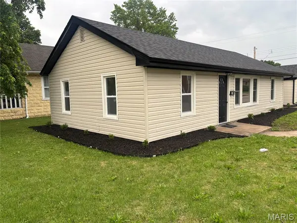 2600 E 25th ST, Granite City, IL 62040