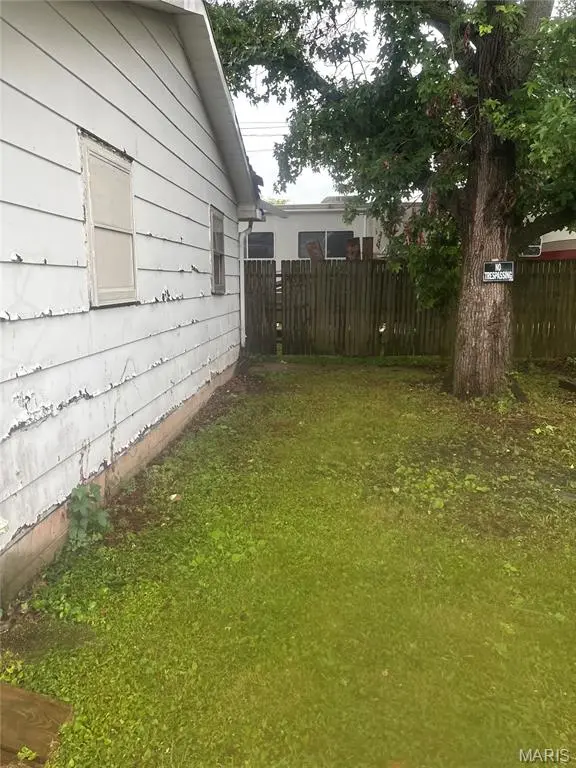 311 Davenport ST, Hartsburg, IL 62656