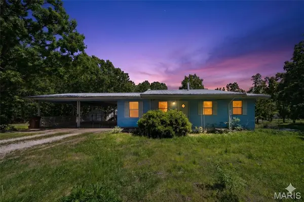 1412 Highway 49, Davisville, MO 65456