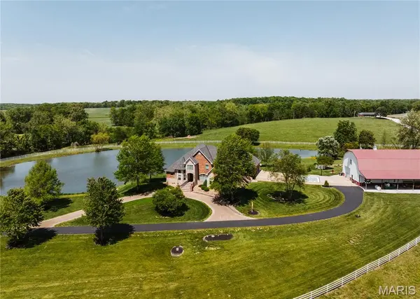 3869 Highway C, Moscow Mills, MO 63362