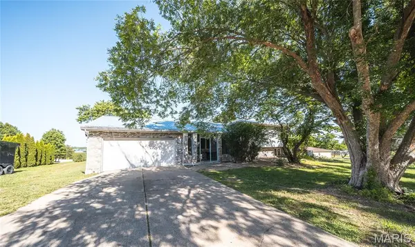 24475 Sidney RD, Waynesville, MO 65583