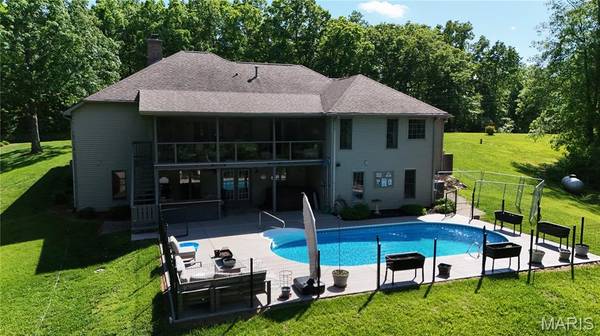 2464 County Road 638, Cape Girardeau, MO 63701