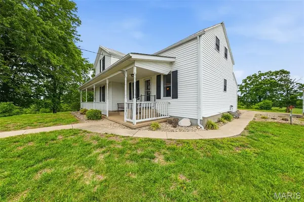 9094 Highway 100, New Haven, MO 63068