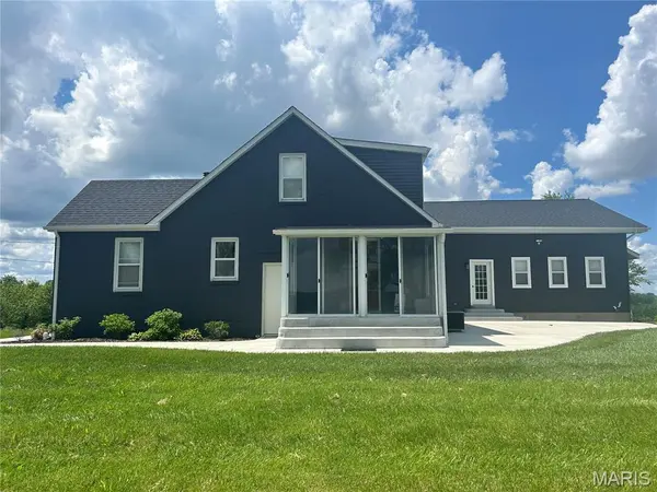 5370 Highway 100, Washington, MO 63090