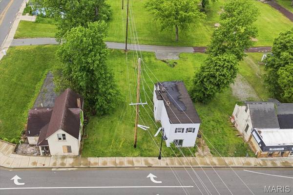 607 N Illinois ST, Belleville, IL 62220