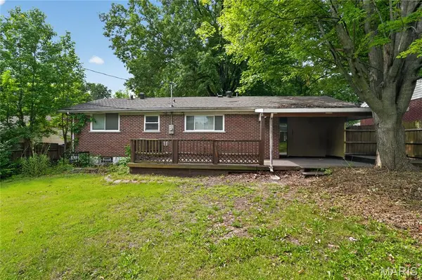 1729 Foley DR, St Louis, MO 63136