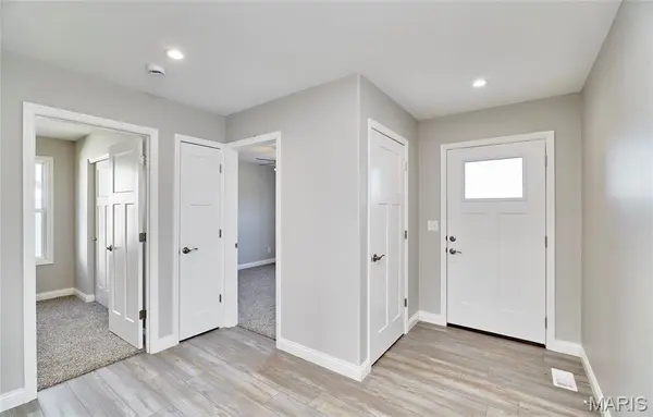 1171 Marathon DR, Foristell, MO 63348