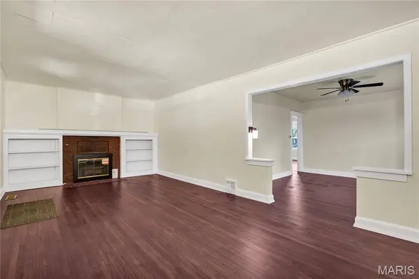 1024 Yale AVE, Richmond Heights, MO 63117