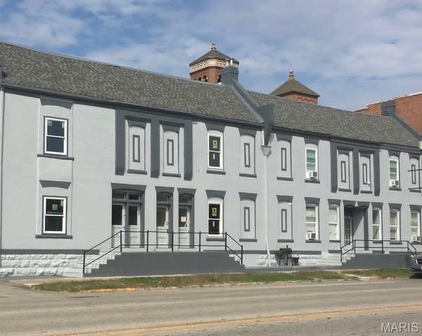 504 Broadway ST, Hannibal, MO 63401